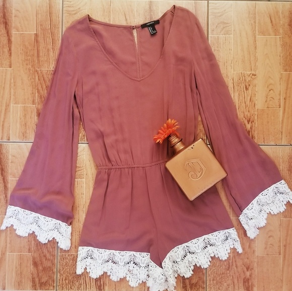 Forever 21 Pants - FOREVER 21 Dusty Rose Bohemian Romper Sz small